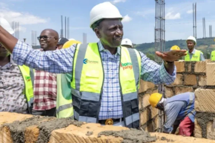 President Ruto Hands Over 4,500 Homes in Mukuru's Phase Two Project