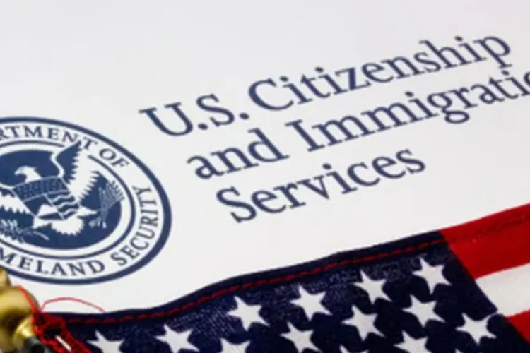 US Immigration Officers Now Checking LinkedIn Profiles in Visa Reviews