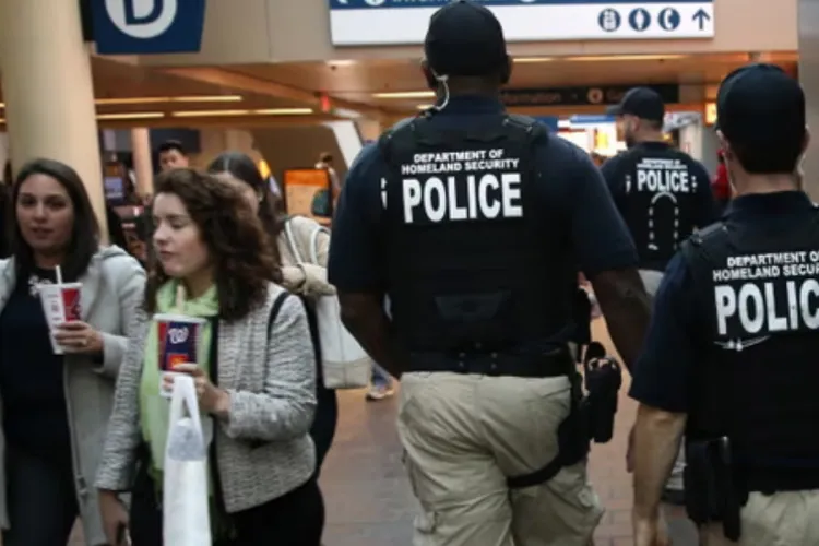 DHS Tracking Down Any US Citizens Who May Have Voted Before Being Naturalized