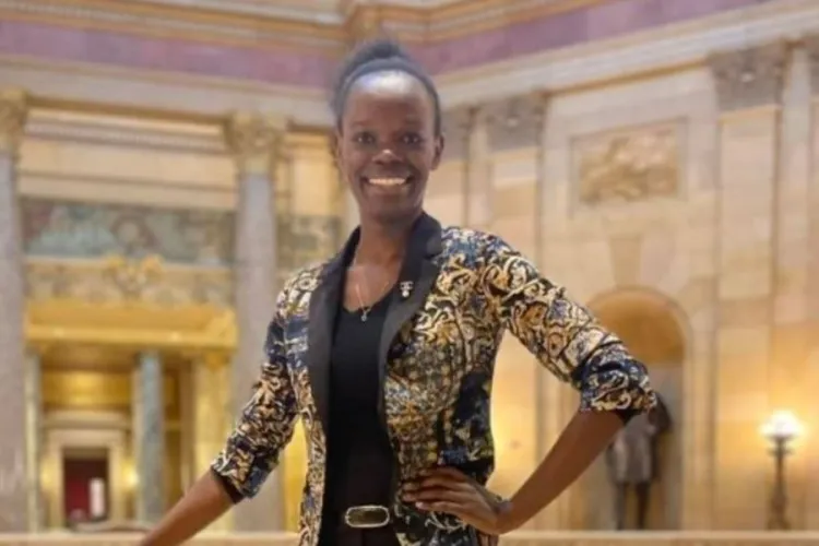 Kenyan-born Minnesota Lawmaker Honoured at Sierra Leone Independence Event