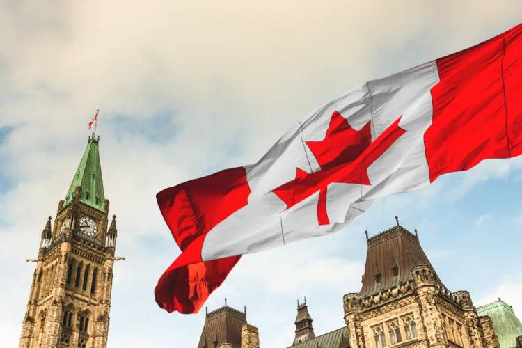Canada Introduces New Rules for Foreign Students and Workers Seeking Status Restoration