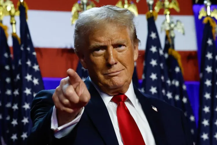 US to Revoke Passports of Americans Owing More Than $2,500 in Child Support