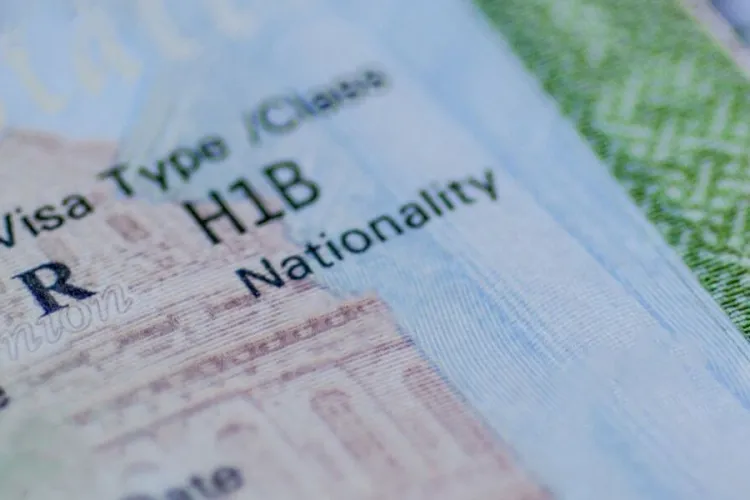 How H-1B Workers Can Remain in the US After Losing Their Jobs