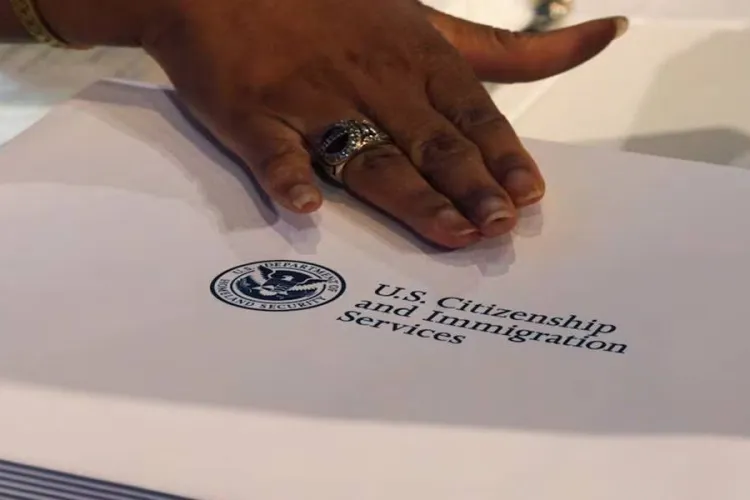 New USCIS Guidance Sets Standards for Evaluating Green Card Applications