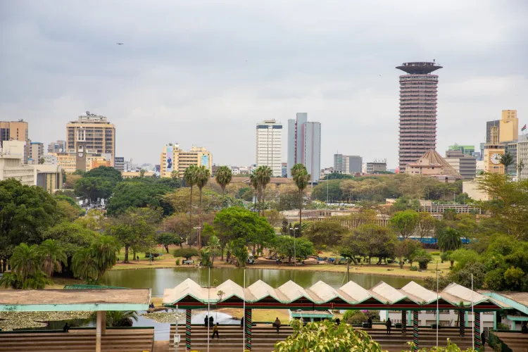 Emotional Poem by Young Girl Moves Kenyan President to Tears