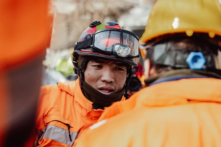 Laos Cave Rescue Operation Continues Amid International Support and Challenges