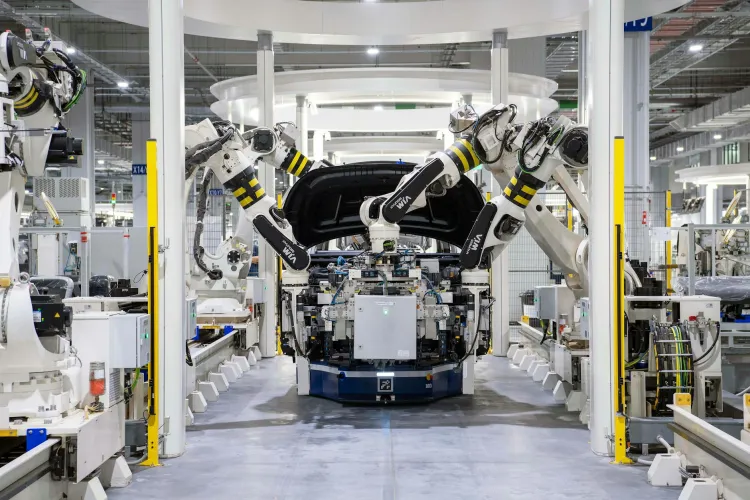 Automation in Apparel: Robots Poised to Revolutionize Global Fashion Industry