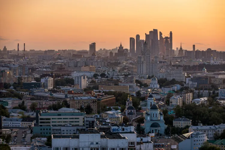 Largest attack on Moscow sees Ukraine fire hundreds of drones, mayor says