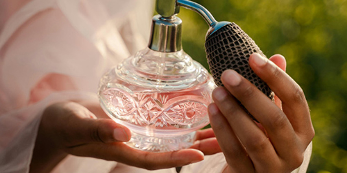 The Science of Scent: How Fragrance Shapes Human Attraction