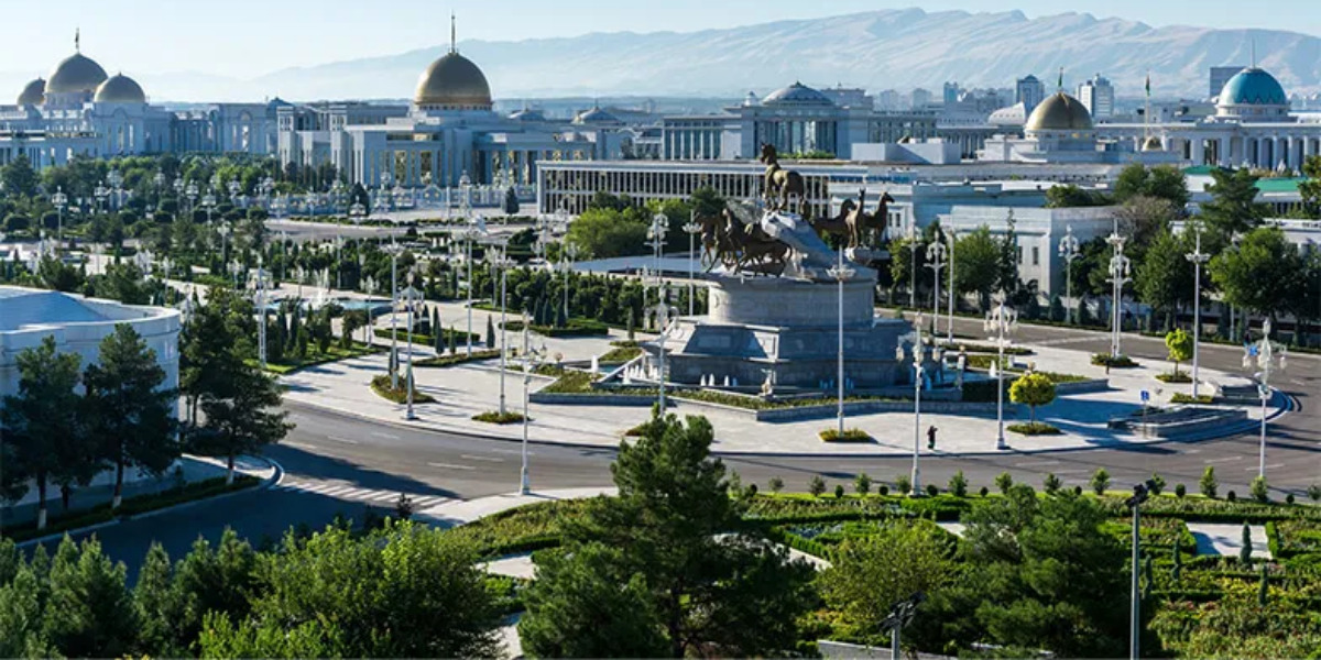 What Kenyans Need to Know Before Visiting Turkmenistan’s Darvaza Gas Crater
