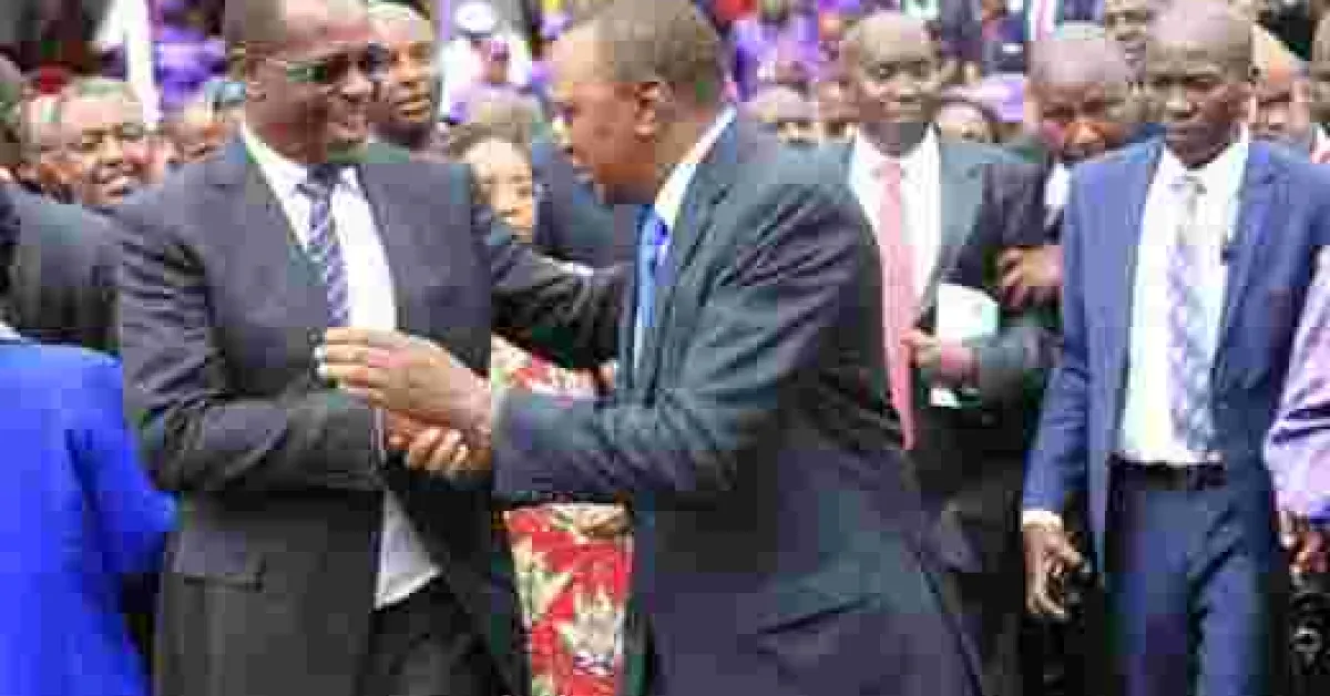 President Uhuru Hails Kidero for Smoothly Handing Over Power