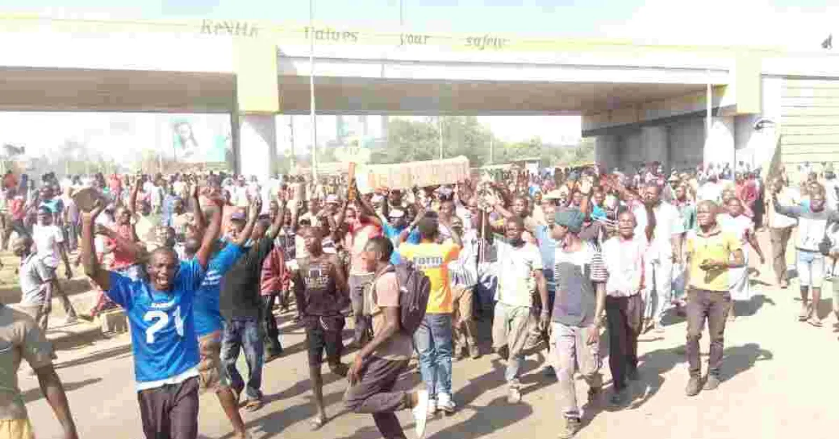 NASA Says Will Feed anti-IEBC Demonstrators With 20,000 Sodas, Loaves of Bread Daily