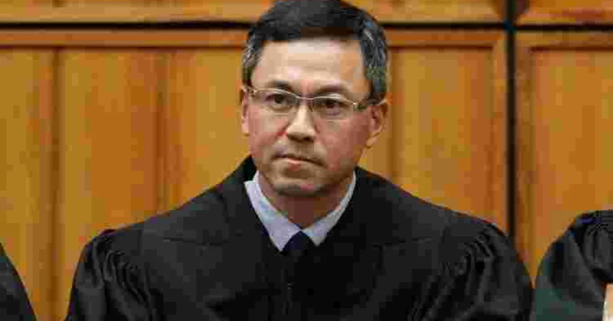 Immigration: Federal Judge Blocks New Trump Travel Ban