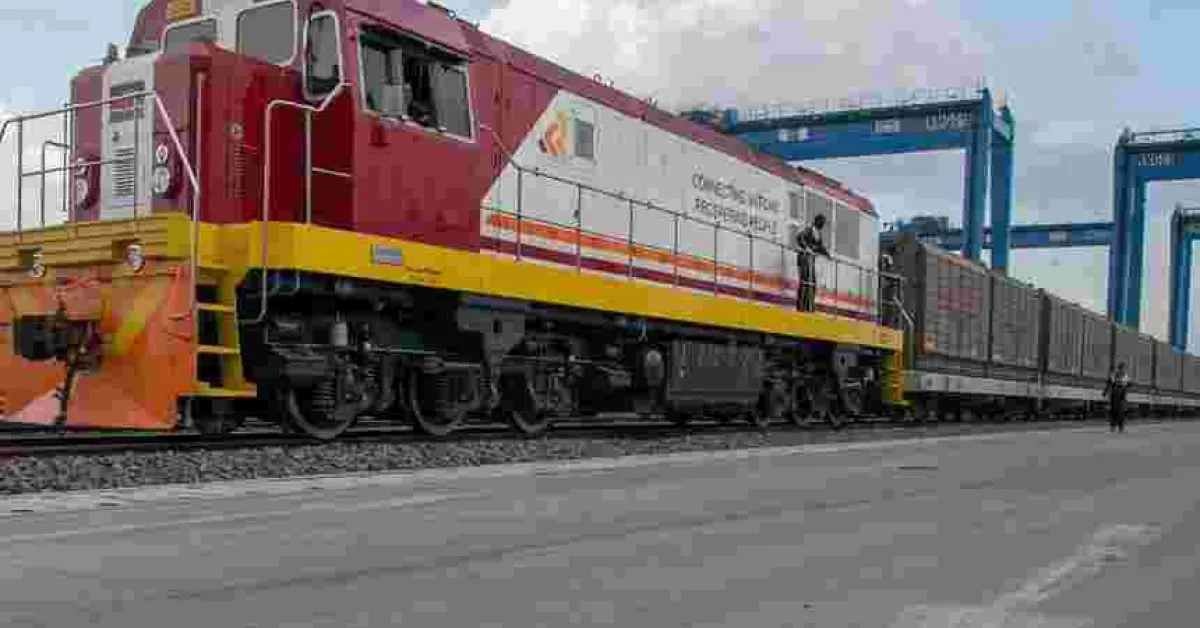 Inaugural SGR Cargo Train Ferries 104 Containers from Mombasa to Nairobi