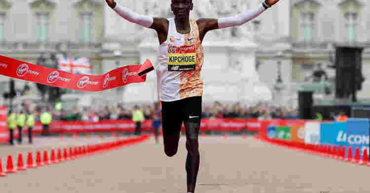 Kenyans Online Bash British Outlet Daily Mail over Article Questioning Kipchoge's London Marathon Win