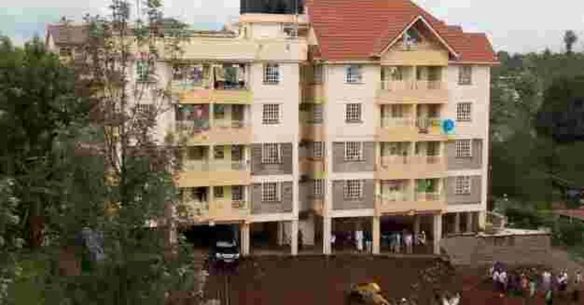 Shock for Tenants at Ruaka Apartments as Wall, Cars Sink Inside Construction Site [PHOTOS]