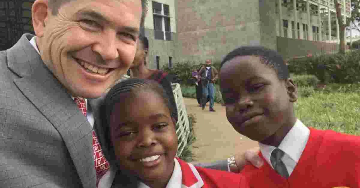 Kenyans Online Slam Ambassador Kyle McCarter for Taking Photo with Kids Who were Denied US Visas