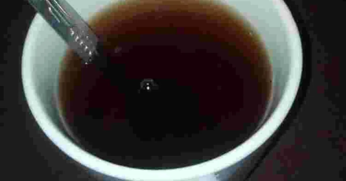 Kenyans from the coast Wake Up in the Middle of Night to Take Sugarless Black Tea to 'Cure' Covid-19