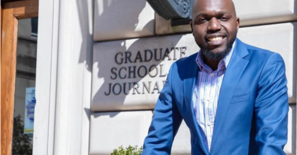 'Cheza Chini, Utamwaga Unga': Kenyans Online Warn Larry Madowo After Calling Out His Employer on Twitter