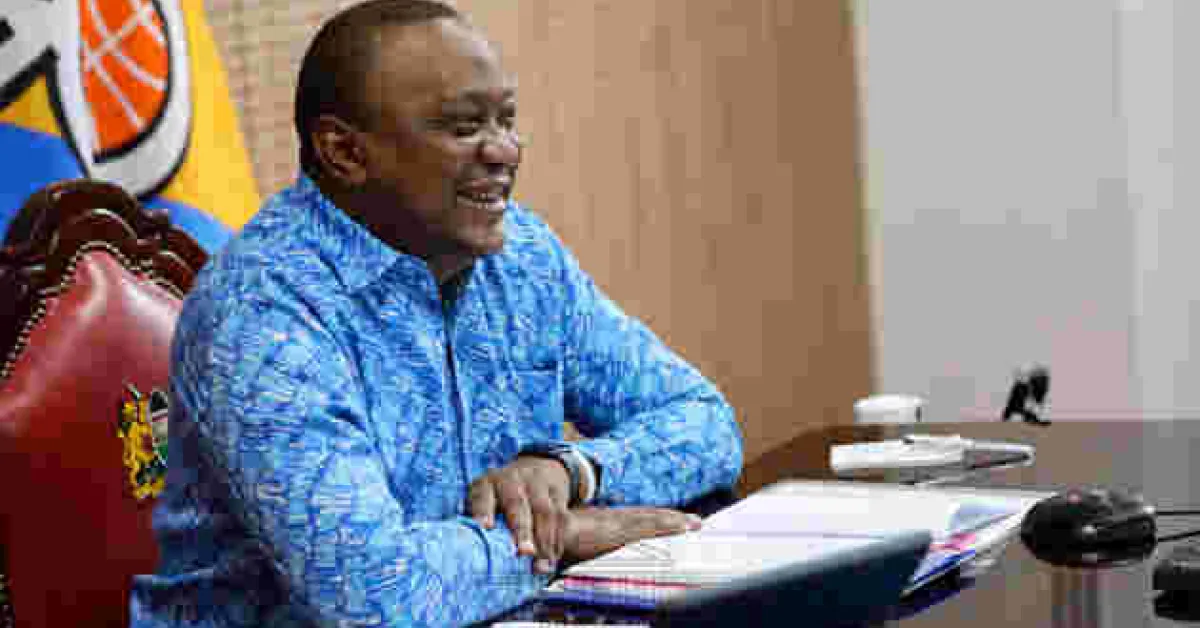 'Afadhali Nipige Story na Mama': Uhuru Sheds Light on Why He Deactivated His Twitter and Facebook Accounts