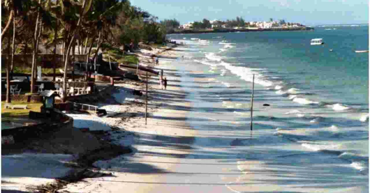 Kenyans Warned of Cyclone Jobo Approaching the East African Coast