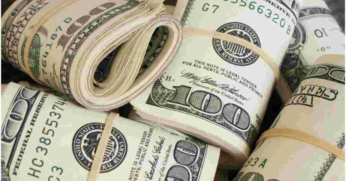 KRA Officers Seize Sh3.1 Million in a Jacket Sent to a Nigerian Man in Nairobi from the US