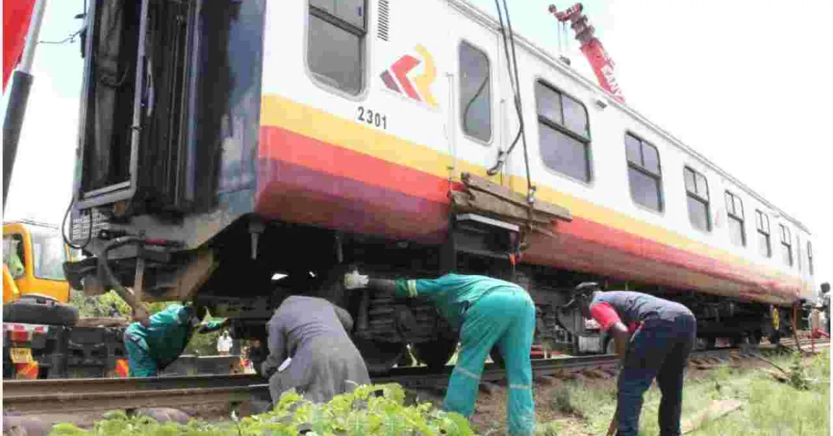 Kenyan Man Loses Both Legs After Jumping off a Moving Train