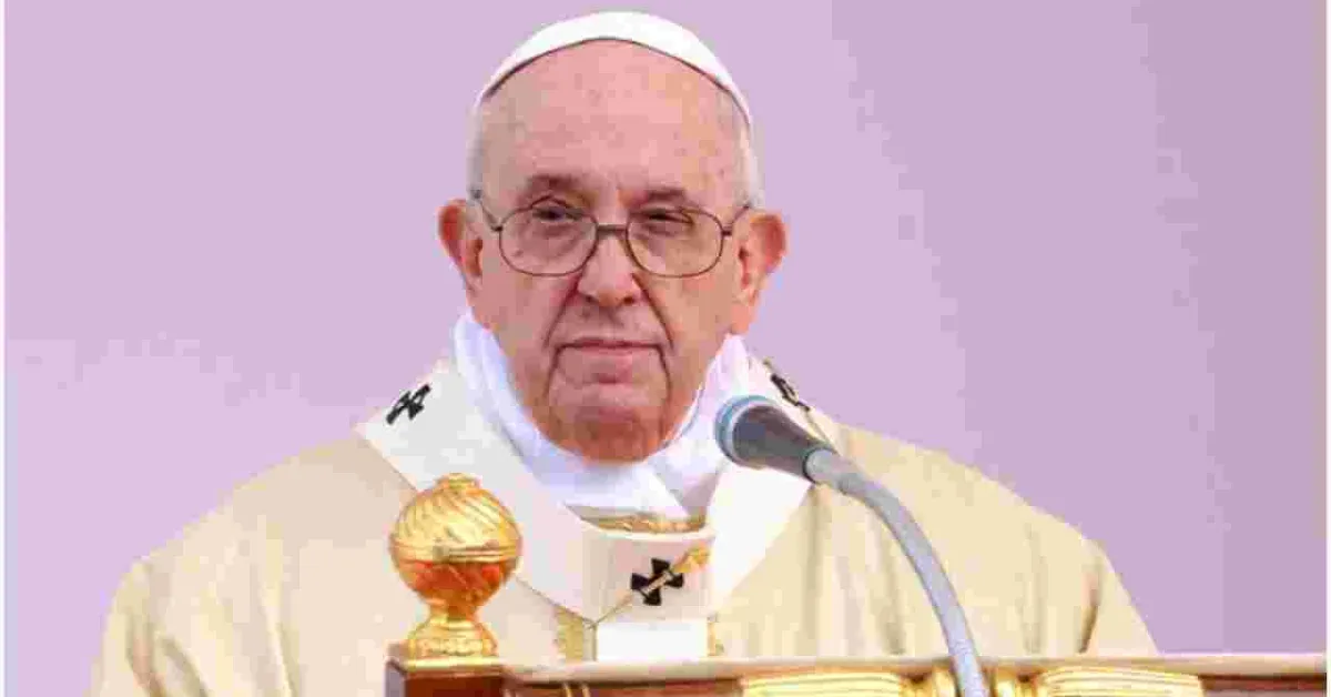 Pope Francis Says Sex Outside Marriage is Not the Most Serious Sin