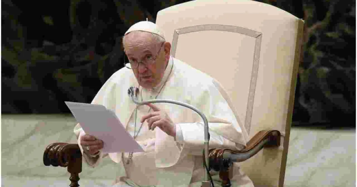 Pope Francis Calls on Parents to Support Gay Children