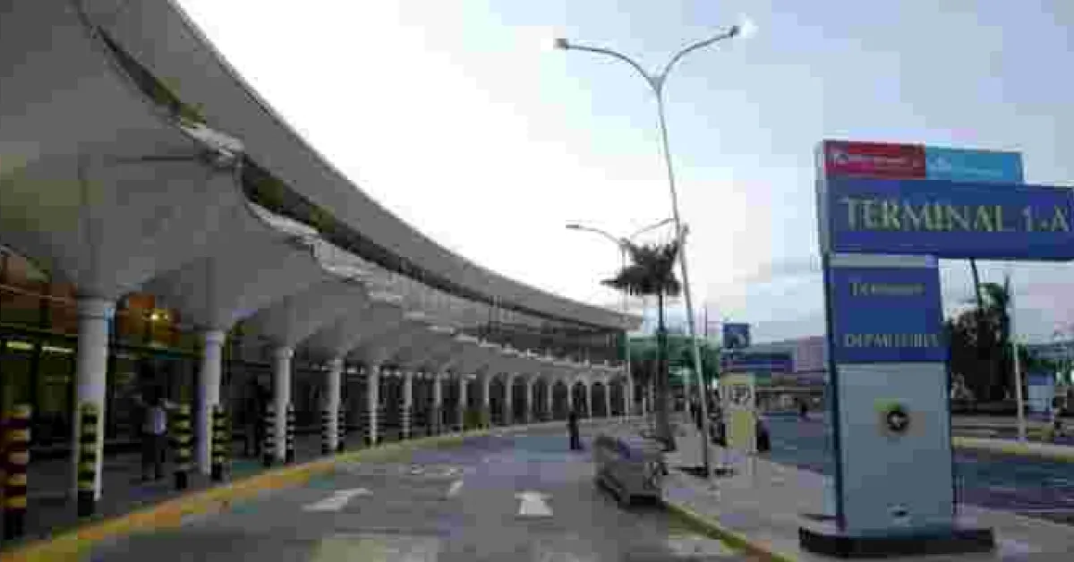 Journalist Reports of a Near Plane Collision at JKIA on Friday