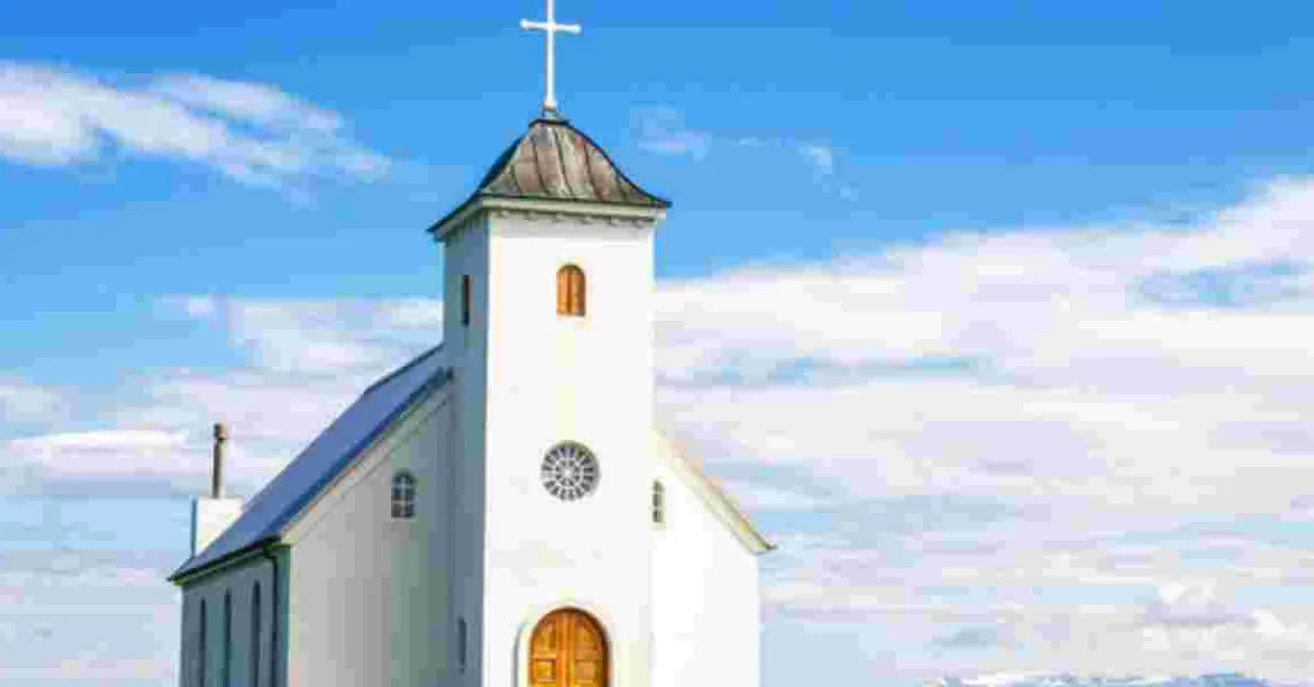 Most Kenyans Prefer Meeting Partners in Church - Poll