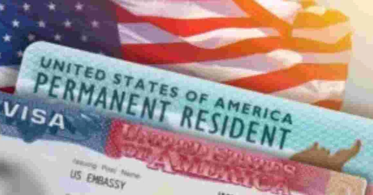 Can I Work While My Green Card is Pending?