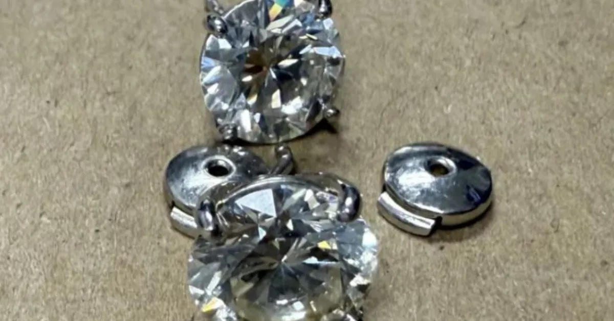 Orlando Police Recover Swallowed Diamond Earrings Worth Sh99 Million from Jewel Thief