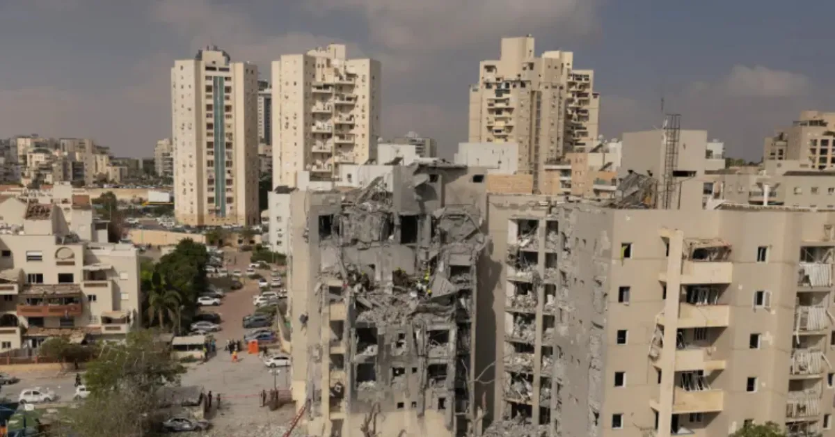 Israel–Iran Ceasefire on the Brink After Fresh Strikes and Conflicting Claims