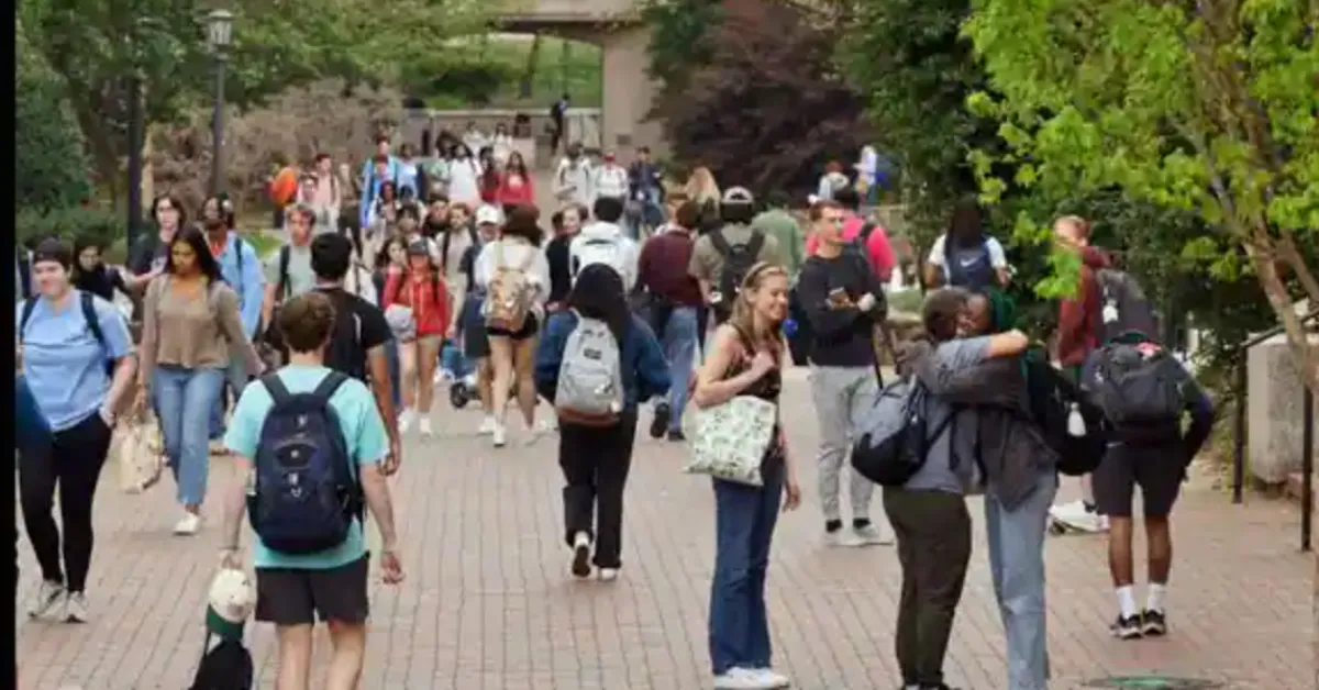 US Universities See 17% Drop in International Students Amid Stricter Visa Rules