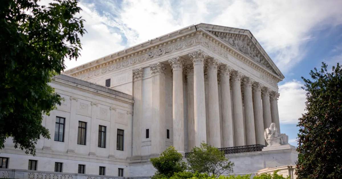 Supreme Court Weighs Trump’s Challenge to Birthright Citizenship