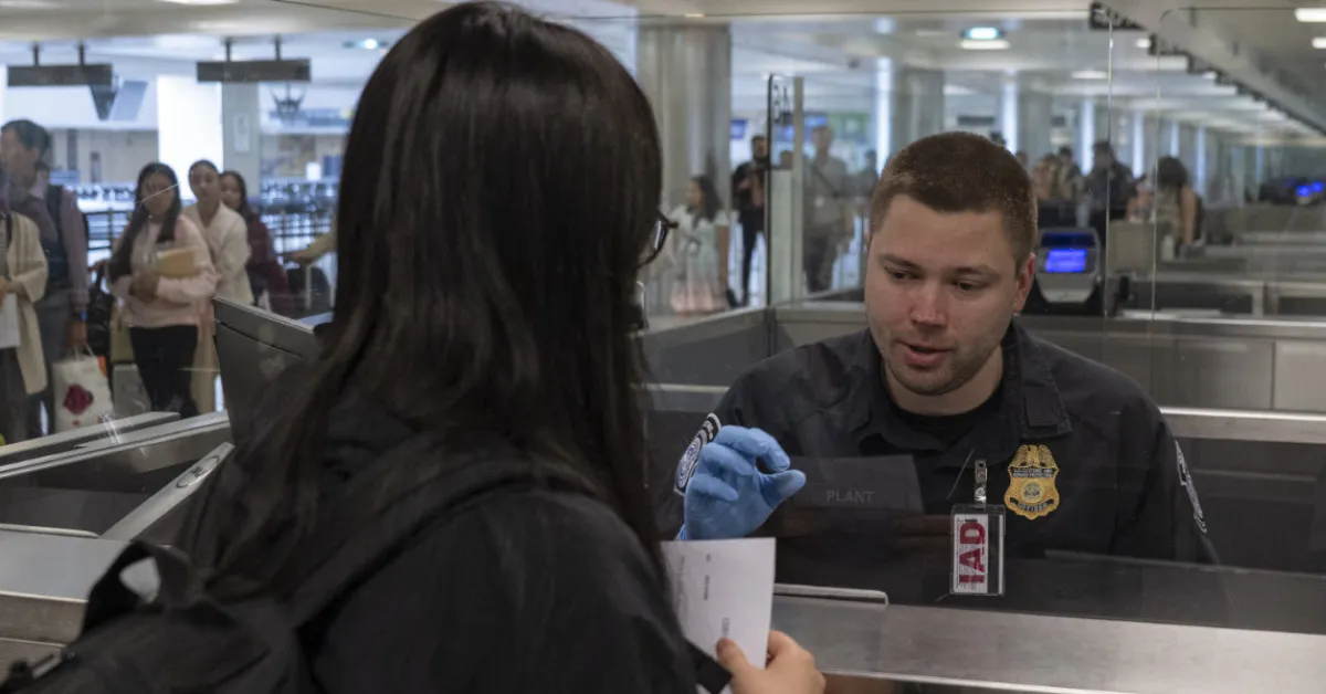 US to Require Tourists to Submit Five-Year Social Media History