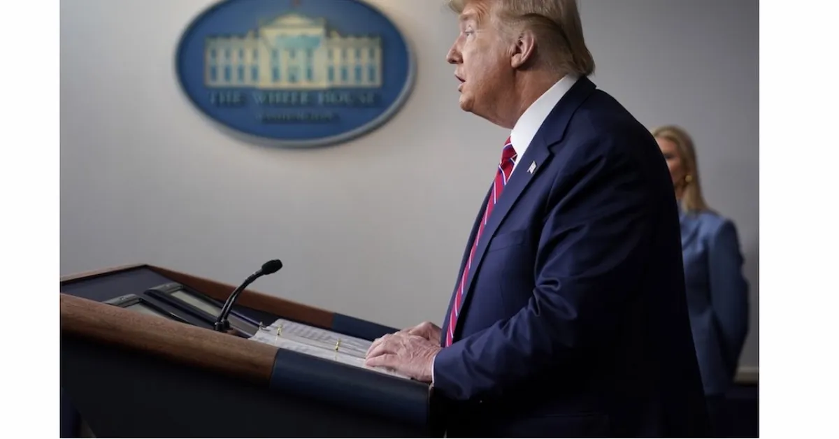 Trump Says He Wants Authority to Denaturalize Naturalized US Citizens