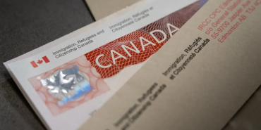 Study Permit Approvals in Canada Fall Over 70% in First Half of 2025
