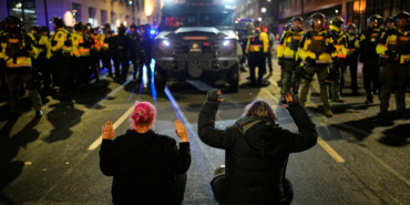 Hundreds of Border Patrol Agents Deployed to Minneapolis Amid Rising Immigration Tensions