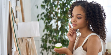 Why Many African Women Use Skin-Bleaching Products, According to New Research