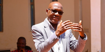 Senator Khalwale Bans Ruto From Wife Gloria’s Burial as He Endorses Sifuna