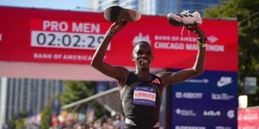 Ruto Praises Team Kenya After Three Podium Finishes at Chicago Marathon