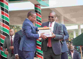 Kidero Concedes Defeat to Sonko, Hands Over Power
