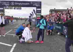 Kenyan Athlete Magdalyn Masai's New Zealand Boyfriend Proposes to Her at Marathon Finish Line in the UK