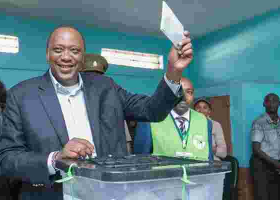 President Uhuru Casts His Ballot, Indicates He Could Reach Out to Raila