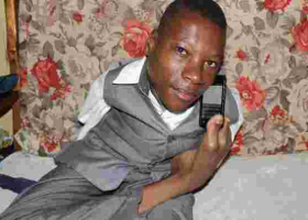 Disabled Kiambu Man Who Cast His Ballot Using Feet Earns State House Invite to Meet President Uhuru