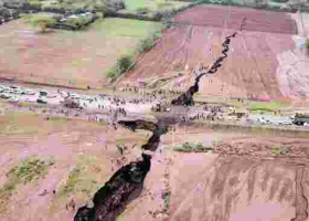 Massive Rift Valley Split in Kenya, Geologists Say it'll Form a New Continent