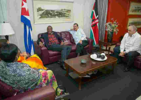 President Uhuru's Move to Import Doctors from Cuba Angers Kenyans Online