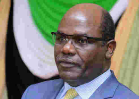 IEBC Chairman Wafula Chebukati Denies Traveling Abroad with CEO Ezra Chiloba's Office Keys 